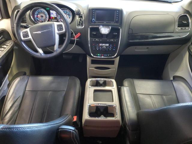 Photo 8 from auction – 2016 CHRYSLER TOWN & COU with VIN 2C4RC1CG6GR269486