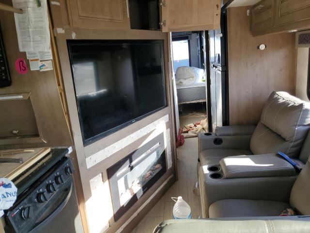 Photo 6 from auction – 2020 FORD F53 with VIN 1F66F5DN0L0A02172