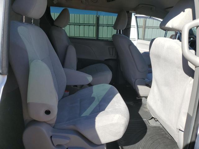 Photo 11 from auction – 2017 TOYOTA SIENNA with VIN 5TDZZ3DC3HS776294