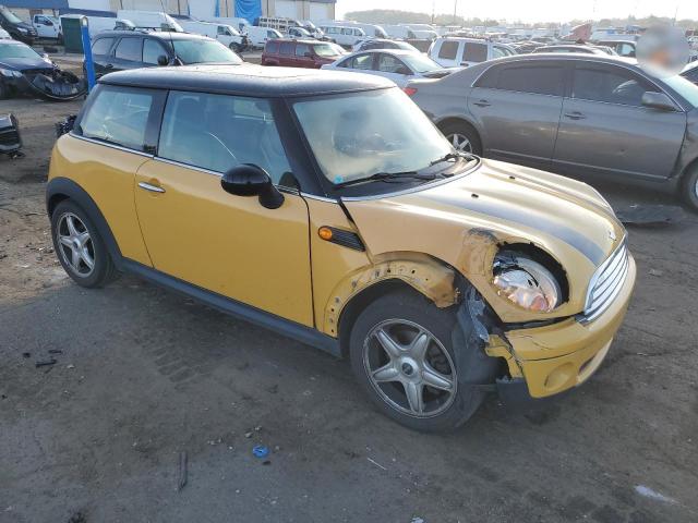 Photo 4 from auction – 2008 MINI COOPER with VIN WMWMF335X8TT59940