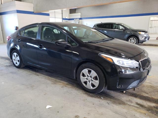 Photo 4 from auction – 2017 KIA FORTE LX with VIN 3KPFL4A73HE056618