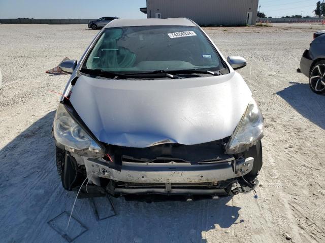 Photo 5 from auction – 2013 TOYOTA PRIUS C with VIN JTDKDTB37D1544453
