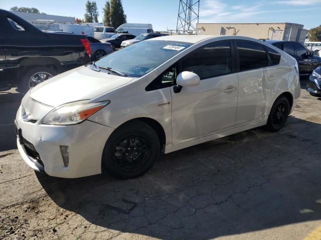 TOYOTA PRIUS 2015 with VIN JTDKN3DU1F0444666 - Photo from auction