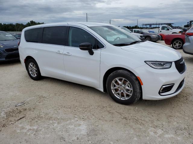 Photo 4 from auction – 2024 CHRYSLER PACIFICA T with VIN 2C4RC1BG7RR119990