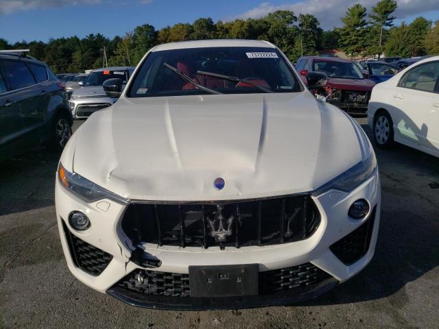 Photo 5 from auction – 2019 MASERATI LEVANTE SP with VIN ZN661XUS9KX328117