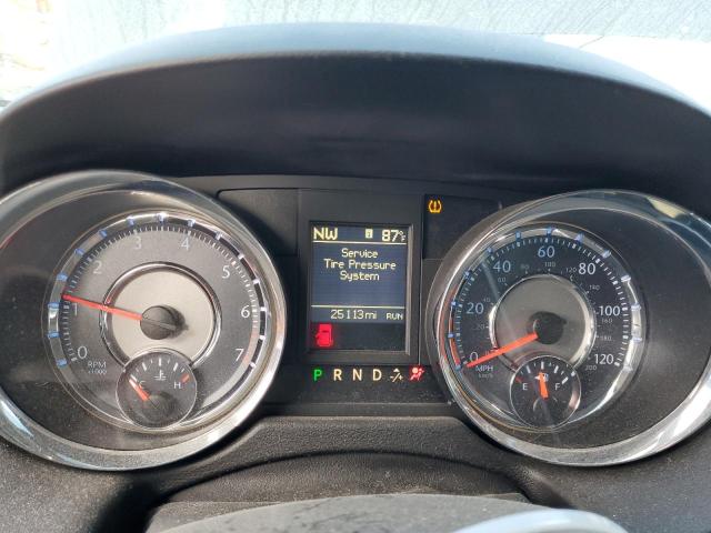 Photo 9 from auction – 2016 CHRYSLER TOWN & COU with VIN 2C4RC1BG7GR261446