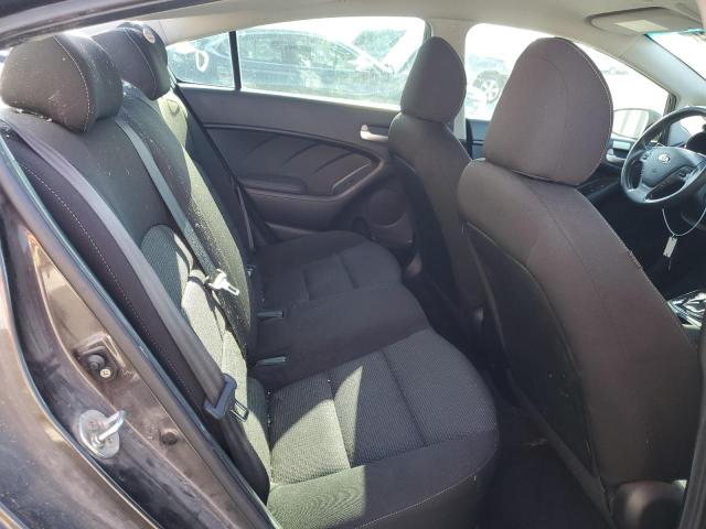 Photo 10 from auction – 2017 KIA FORTE LX with VIN 3KPFK4A79HE082210
