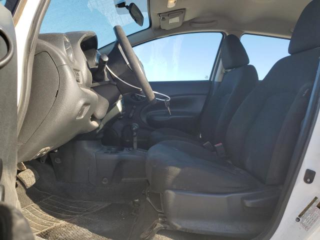 Фото 7 с аукциона – 2016 NISSAN VERSA NOTE с VIN 3N1CE2CP0GL370206