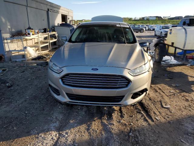 Photo 5 from auction – 2015 FORD FUSION SE with VIN 3FA6P0HD4FR248652