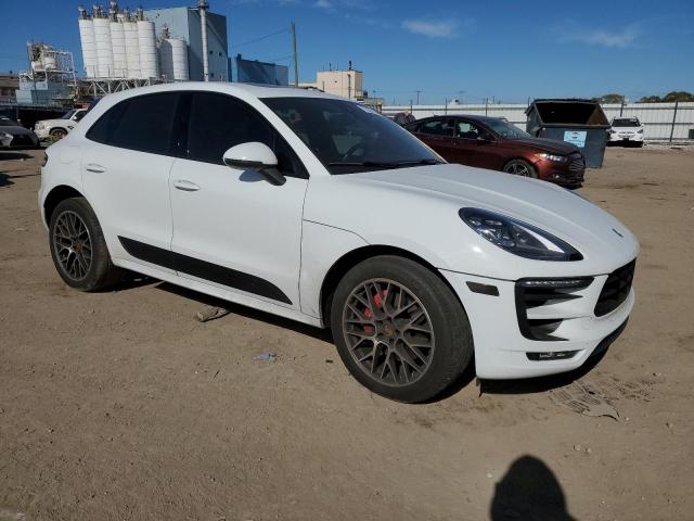 Photo 4 from auction – 2017 PORSCHE MACAN GTS with VIN WP1AG2A52HLB51954