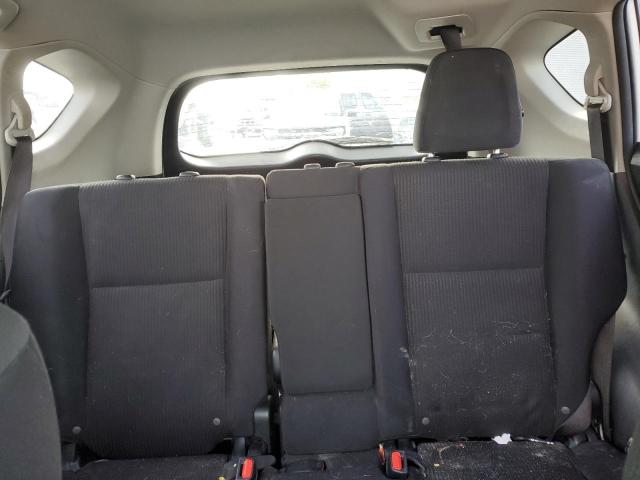 Photo 10 from auction – 2016 TOYOTA RAV4 LE with VIN JTMBFREV9GJ069211