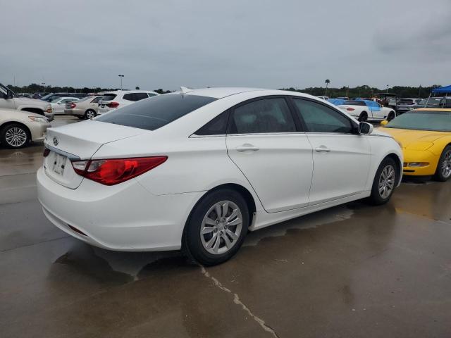 Photo 3 from auction – 2012 HYUNDAI SONATA GLS with VIN 5NPEB4AC1CH421023