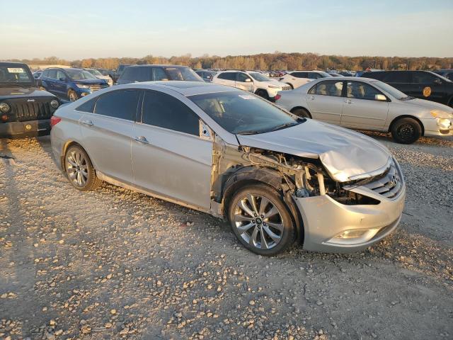 Photo 4 from auction – 2013 HYUNDAI SONATA SE with VIN 5NPEC4AC5DH600969