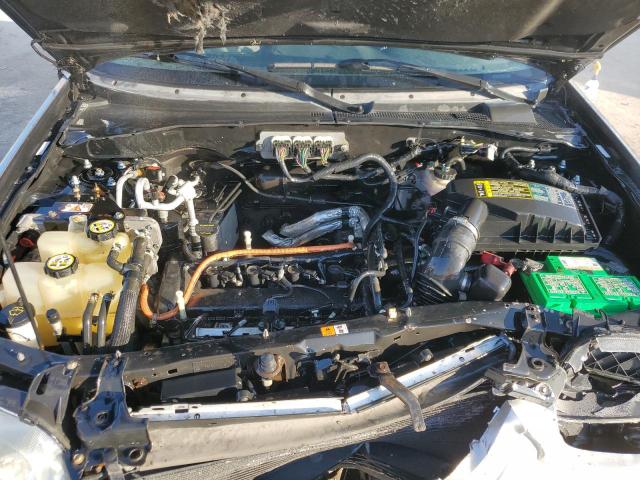 Photo 12 from auction – 2007 FORD ESCAPE HEV with VIN 1FMYU49H77KB97038