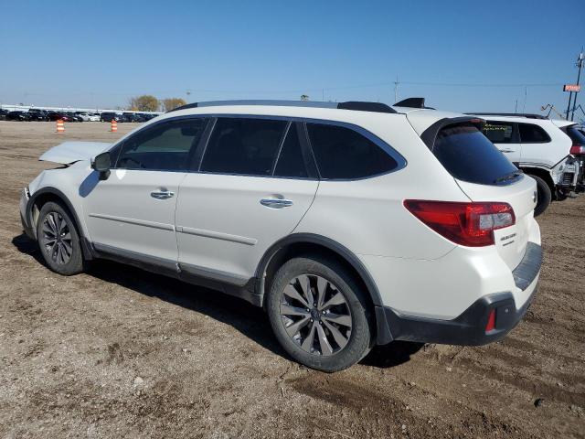 Photo 2 from auction – 2018 SUBARU OUTBACK with VIN 4S4BSATC9J3337664