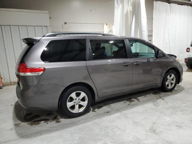 Photo 3 from auction – 2012 TOYOTA SIENNA LE with VIN 5TDKK3DC6CS265273