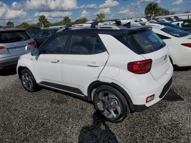 Photo 2 from auction – 2022 HYUNDAI VENUE SEL with VIN KMHRC8A35NU140255