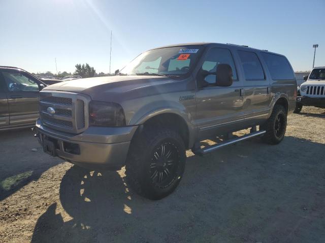 FORD EXCURSION 2005 with VIN 1FMSU43P05ED40154 - Photo from auction