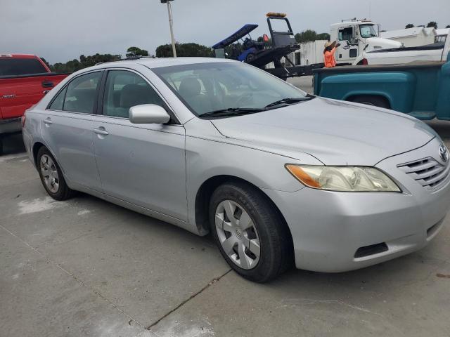Photo 4 from auction – 2007 TOYOTA CAMRY CE with VIN 4T1BE46K67U504514