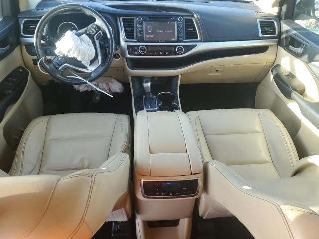Photo 8 from auction – 2018 TOYOTA HIGHLANDER with VIN 5TDKZRFH0JS536106