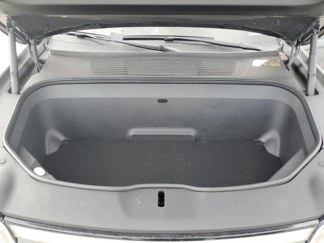 Photo 11 from auction – 2022 RIVIAN R1T ADVENT with VIN 7FCTGAAA4NN014851