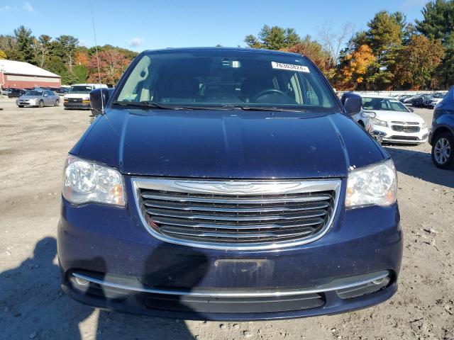 Photo 5 from auction – 2016 CHRYSLER TOWN & COU with VIN 2C4RC1BG7GR121896