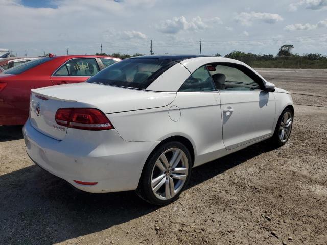 Photo 3 from auction – 2012 VOLKSWAGEN EOS LUX with VIN WVWFW7AH7CV019593