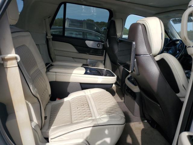 Photo 11 from auction – 2019 LINCOLN NAVIGATOR with VIN 5LMJJ2TT5KEL04054