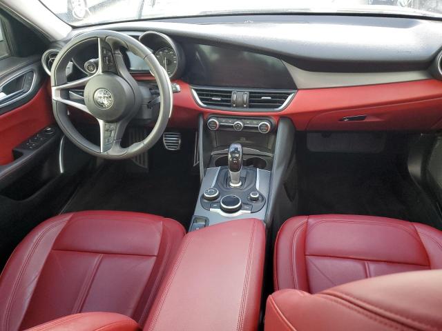 Photo 8 from auction – 2018 ALFA ROMEO GIULIA with VIN ZARFAEBN3J7569887
