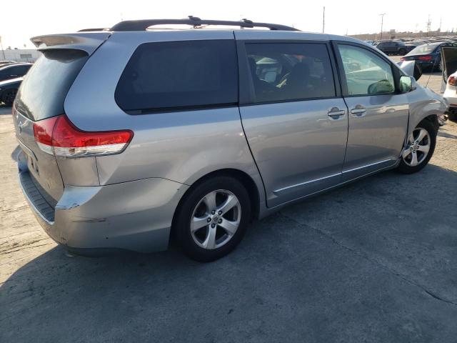 Photo 3 from auction – 2011 TOYOTA SIENNA LE with VIN 5TDKK3DC4BS101678
