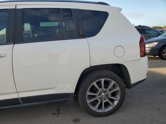 Photo 13 from auction – 2015 JEEP COMPASS LI with VIN 1C4NJCCB4FD366885