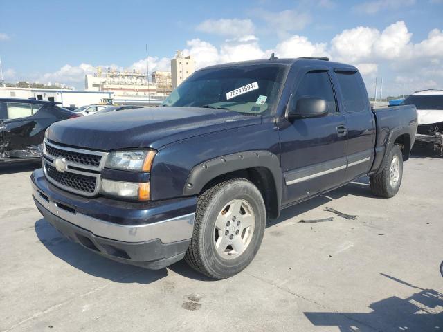 CHEVROLET SILVERADO 2006 with VIN 1GCEC19T56Z113849 - Photo from auction