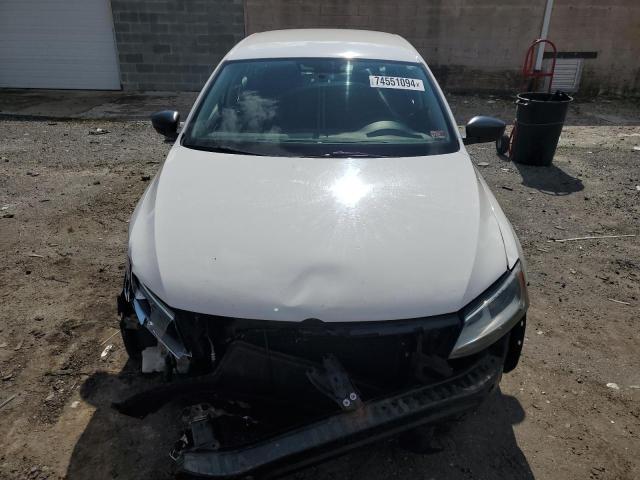 Photo 5 from auction – 2013 VOLKSWAGEN JETTA BASE with VIN 3VW2K7AJ2DM362785