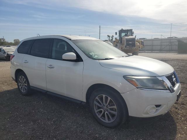 Photo 4 from auction – 2015 NISSAN PATHFINDER with VIN 5N1AR2MM7FC635965
