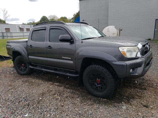 Photo 4 from auction – 2012 TOYOTA TACOMA DOU with VIN 5TFLU4EN4CX047640