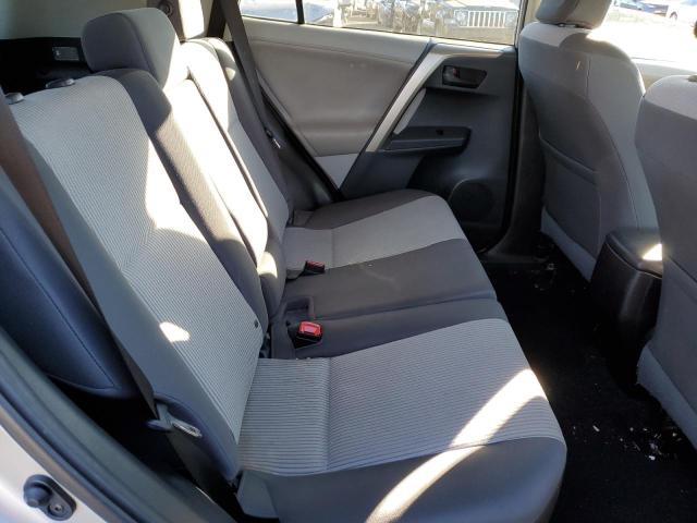 Photo 10 from auction – 2013 TOYOTA RAV4 LE with VIN 2T3BFREV2DW055275