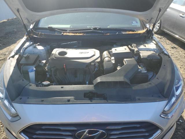 Photo 11 from auction – 2019 HYUNDAI SONATA with VIN 5NPE24AF5KH773496