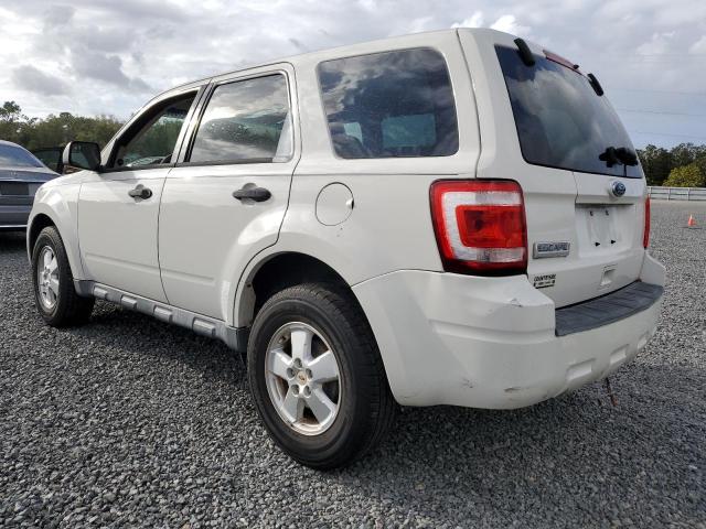 Photo 2 from auction – 2010 FORD ESCAPE XLS with VIN 1FMCU0C77AKC27892