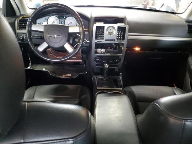 Photo 8 from auction – 2010 CHRYSLER 300 TOURIN with VIN 2C3CK5CV4AH181794