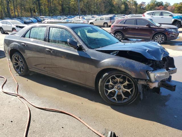 Photo 4 from auction – 2018 CHRYSLER 300 TOURIN with VIN 2C3CCAAGXJH331966
