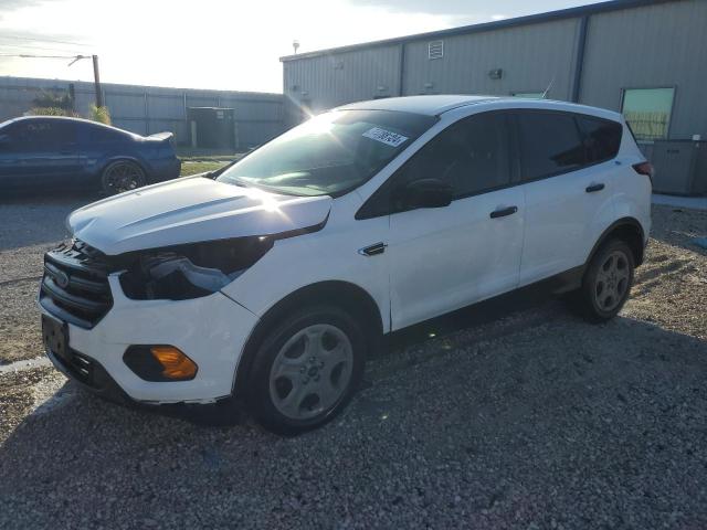 Фото 1 с аукциона – 2018 FORD ESCAPE S с VIN 1FMCU0F70JUB04595