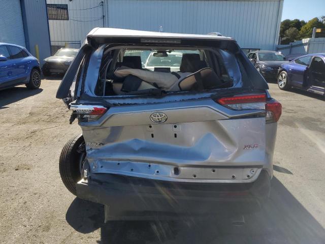 Photo 6 from auction – 2021 TOYOTA RAV4 XLE with VIN 2T3W1RFV2MC109593