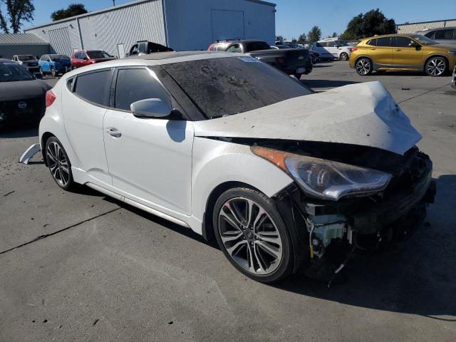 Photo 4 from auction – 2016 HYUNDAI VELOSTER T with VIN KMHTC6AE1GU271052
