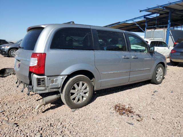 Photo 3 from auction – 2015 CHRYSLER TOWN & COU with VIN 2C4RC1BG6FR577368