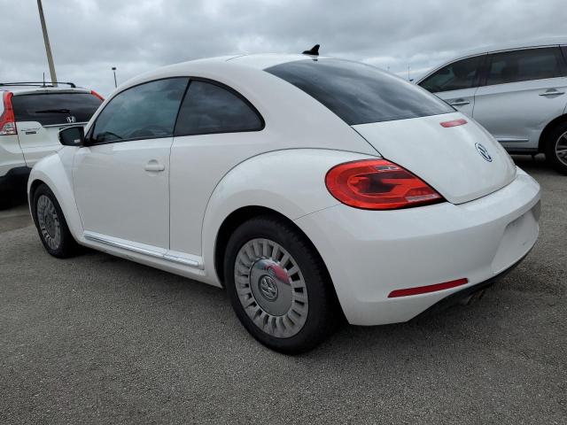Photo 2 from auction – 2014 VOLKSWAGEN BEETLE with VIN 3VWJX7AT9EM628223