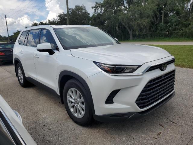 Photo 4 from auction – 2024 TOYOTA GRAND HIGH with VIN 5TDAAAA5XRS007968