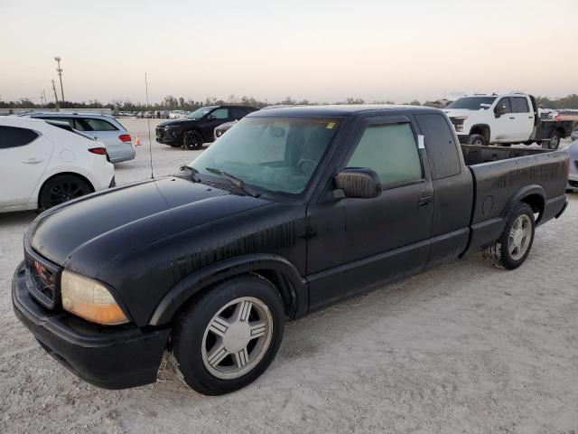 GMC SONOMA 1999 with VIN 1GTCS19X7X8517501 - Photo from auction