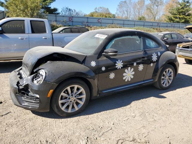 VOLKSWAGEN BEETLE S 2018 with VIN 3VWFD7ATXJM707800 - Photo from auction