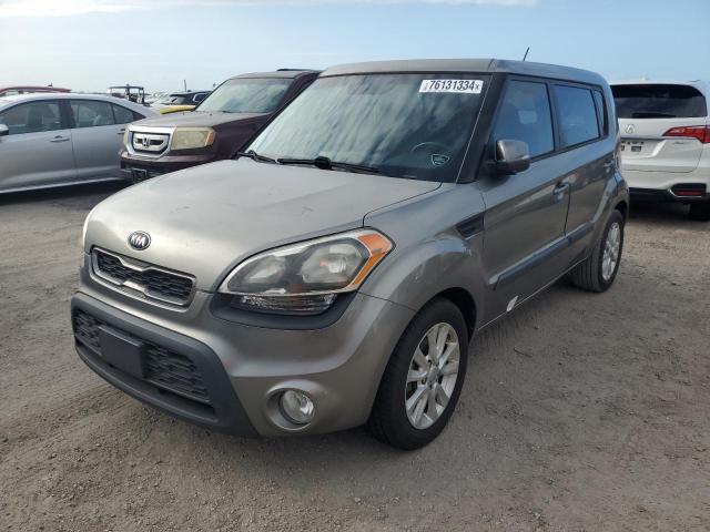 KIA SOUL + 2013 with VIN KNDJT2A63D7548159 - Photo from auction