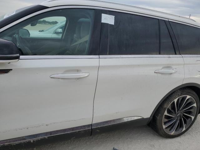 Photo 13 from auction – 2021 LINCOLN AVIATOR RE with VIN 5LM5J7XC3MGL02450